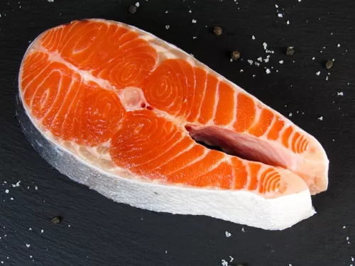    Блокировки не смогли снизить аппетит Китая к лососю
