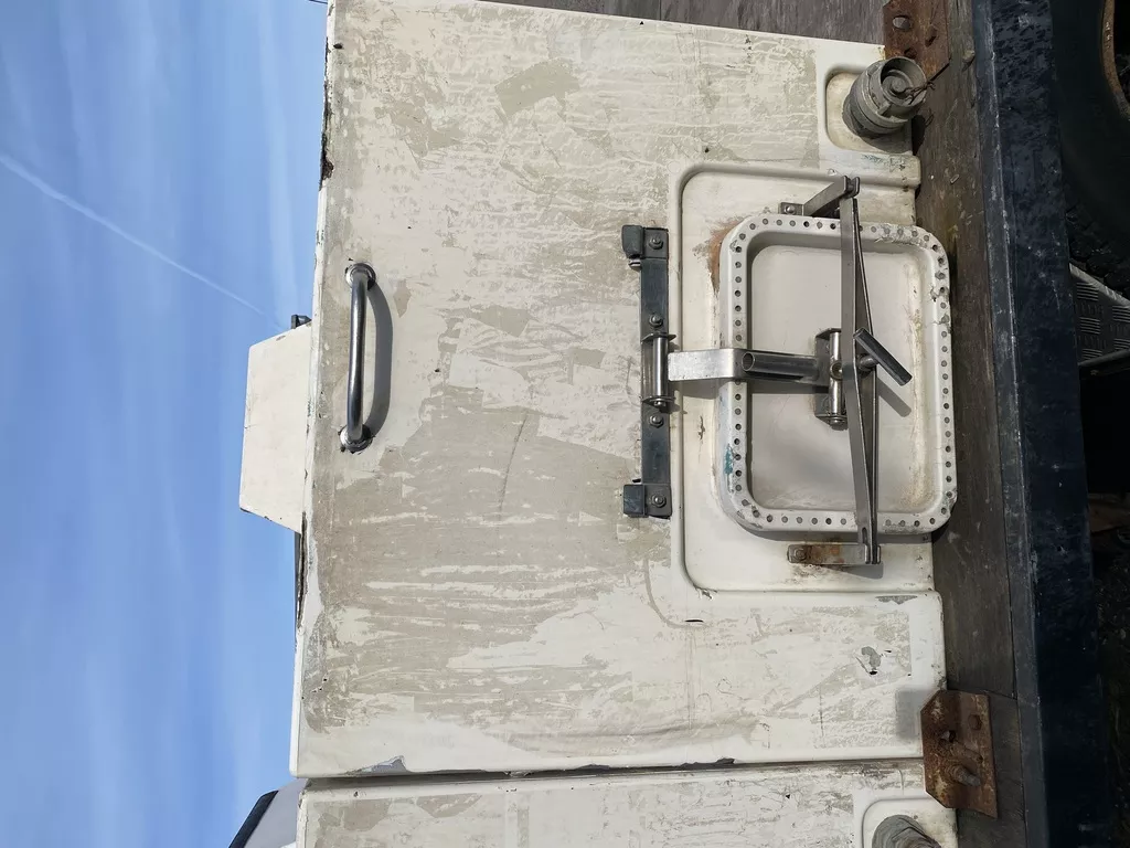 емкости для перевозки живой рыбы в Москве 3