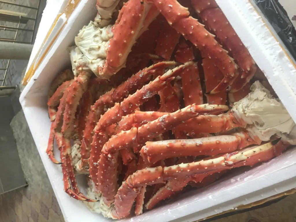 деликатесы с Японского моря охлажденка в Владивостоке