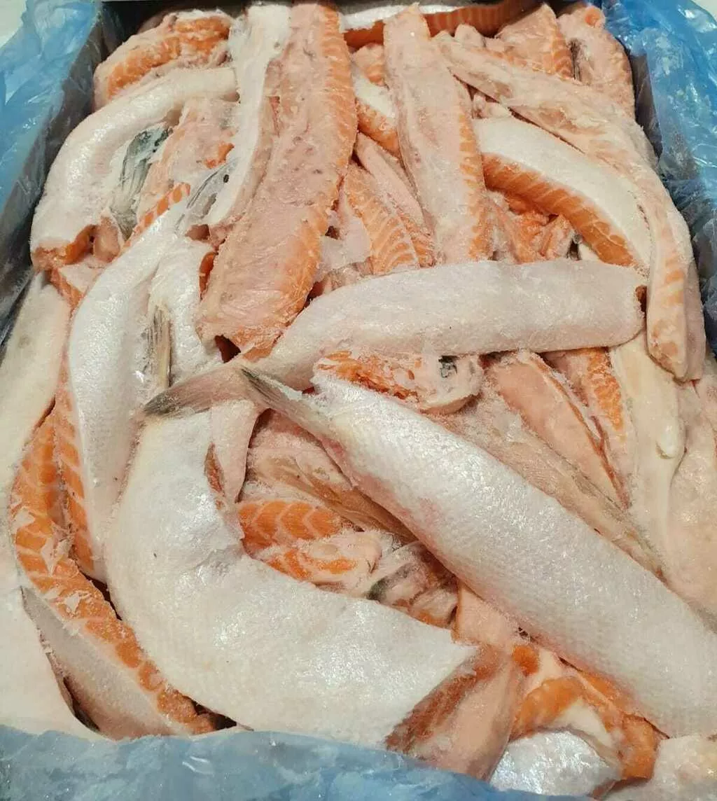 фотография продукта Субпродукты рыбные брюшки лосося.
