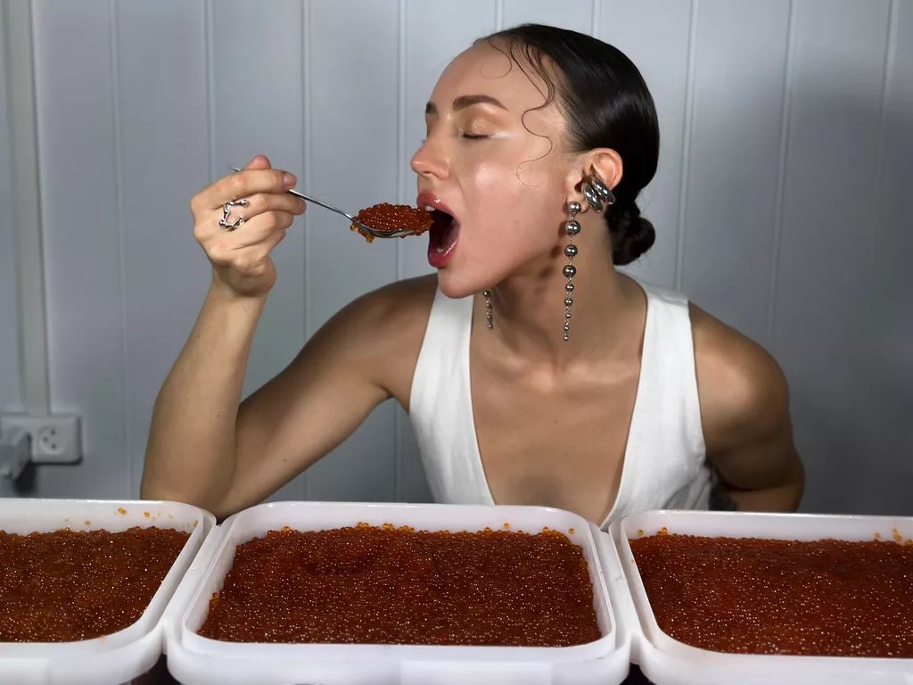 икра кижуча оптом (камчатка) в Москве 2